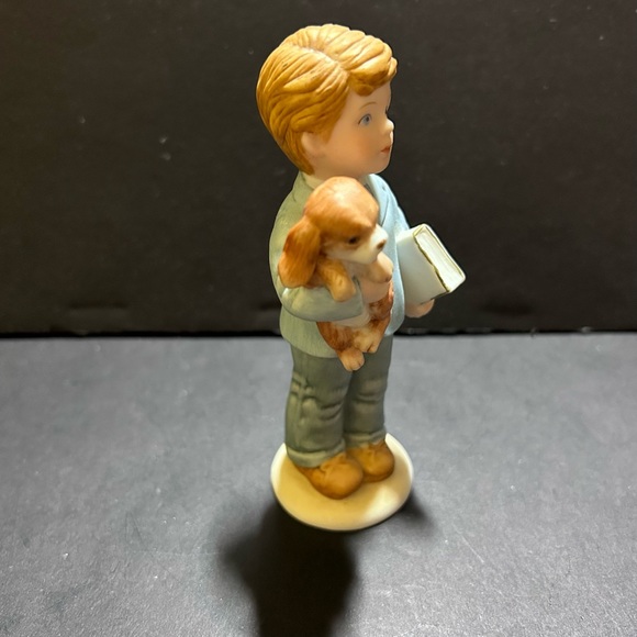 Vintage 1988 Enesco Treasured Memories Sunday Best Porcelain Figurine - Picture 7 of 8